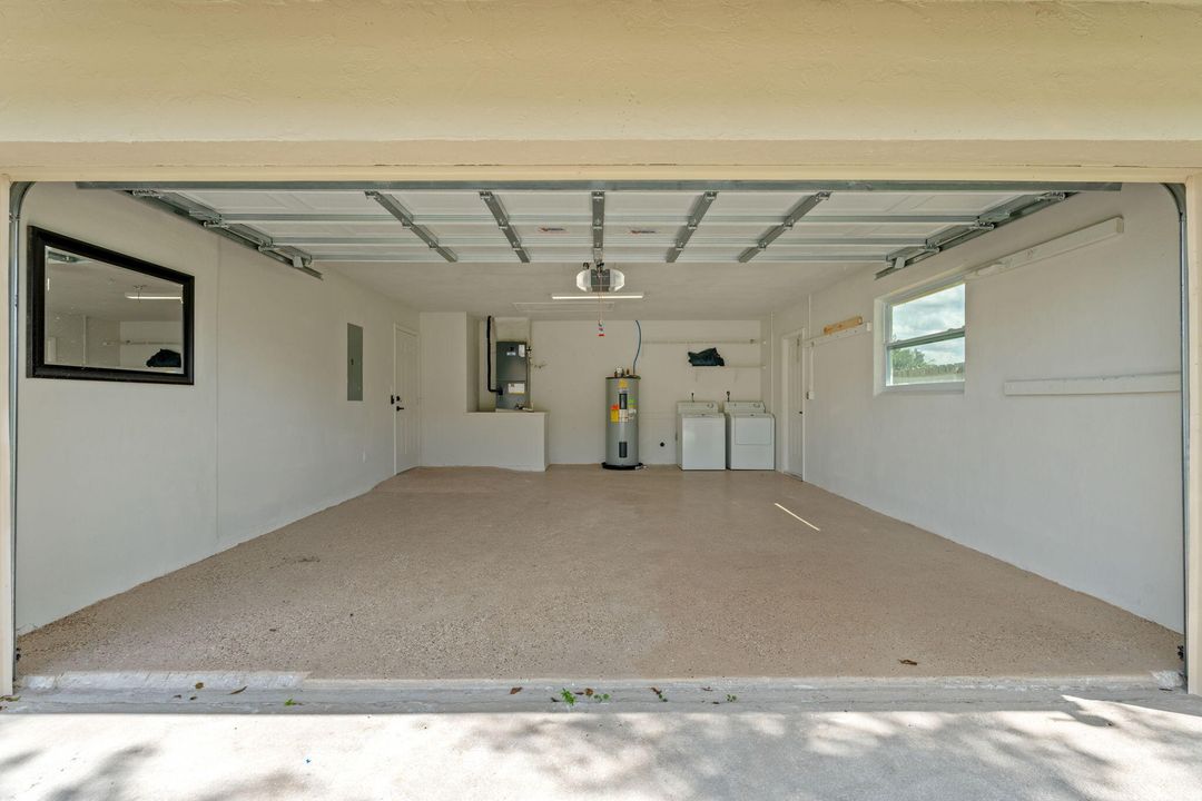 待售: $585,000 (3 贝兹, 2 浴室, 1584 平方英尺)