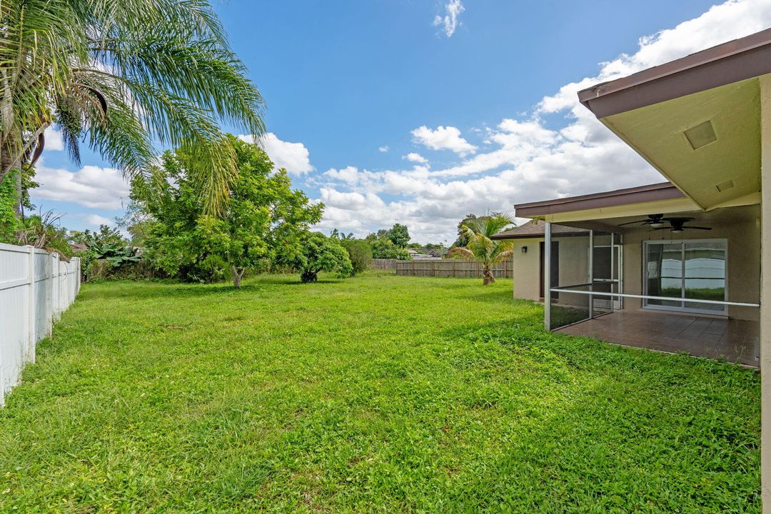 待售: $585,000 (3 贝兹, 2 浴室, 1584 平方英尺)