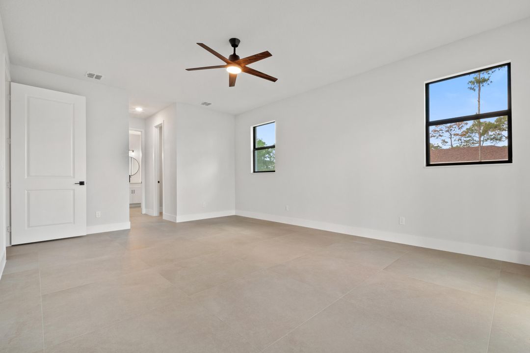 En Venta: $851,550 (4 camas, 2 baños, 2256 Pies cuadrados)