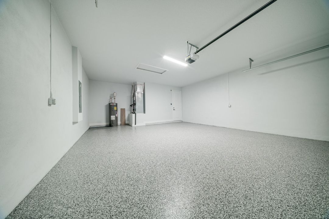 En Venta: $851,550 (4 camas, 2 baños, 2256 Pies cuadrados)