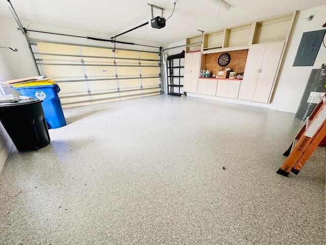 Active With Contract: $359,000 (2 beds, 2 baths, 1525 Square Feet)