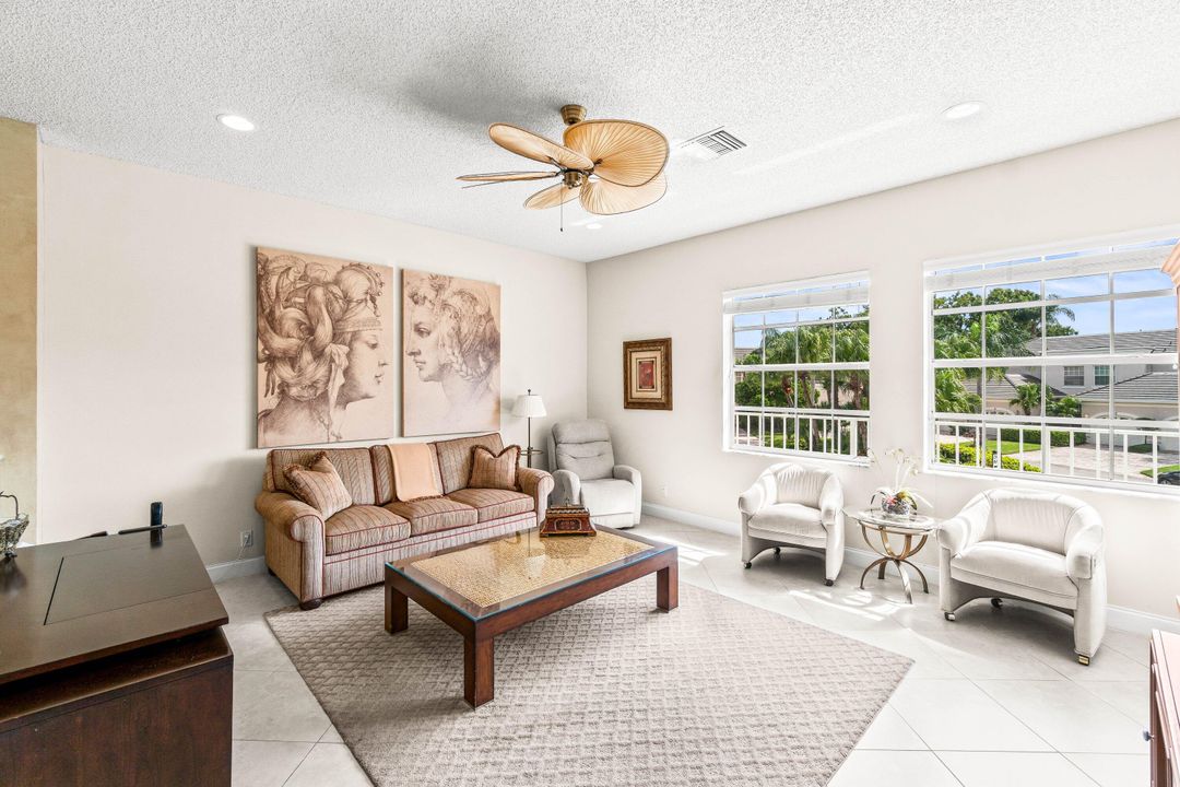 For Sale: $549,000 (3 beds, 2 baths, 2053 Square Feet)