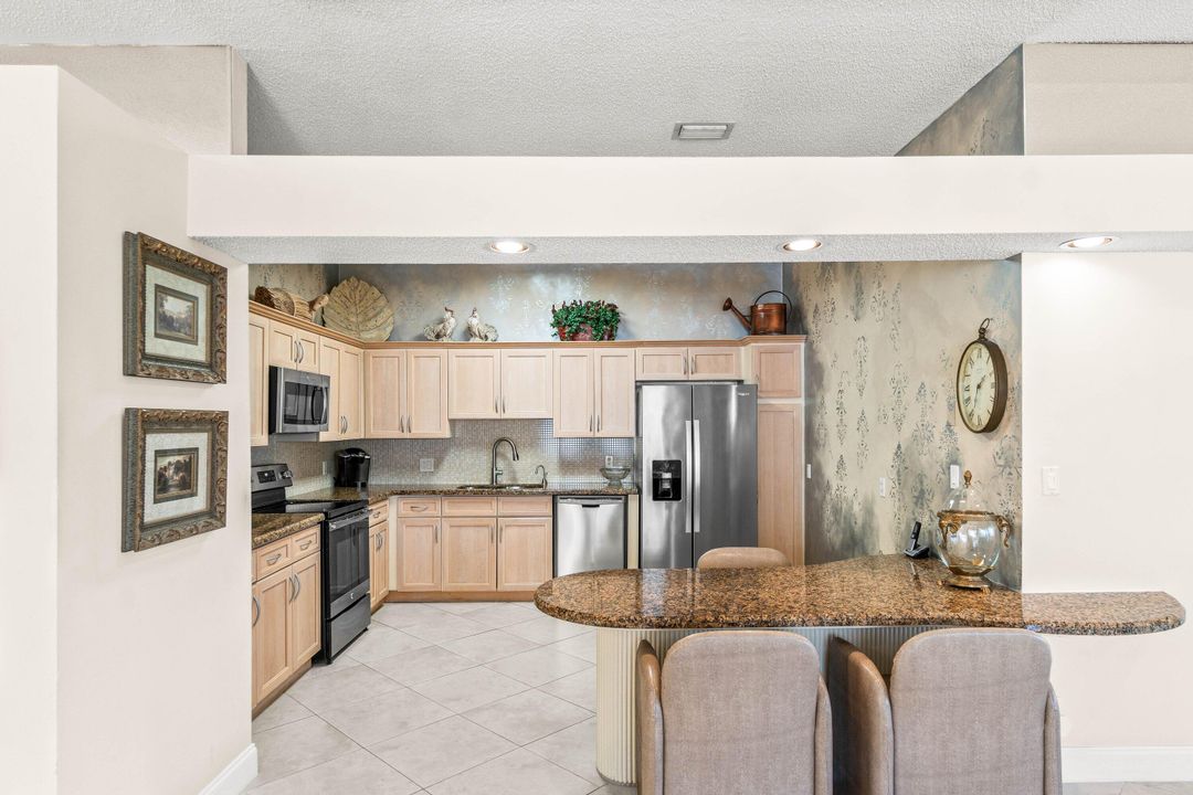 For Sale: $549,000 (3 beds, 2 baths, 2053 Square Feet)