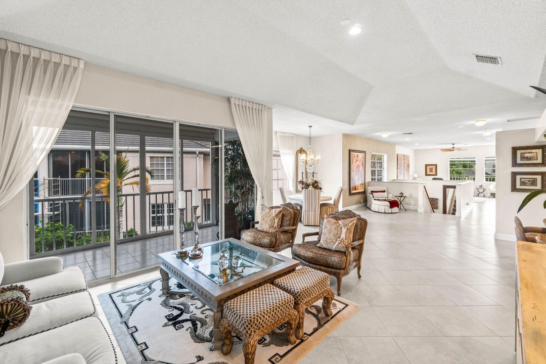 For Sale: $549,000 (3 beds, 2 baths, 2053 Square Feet)