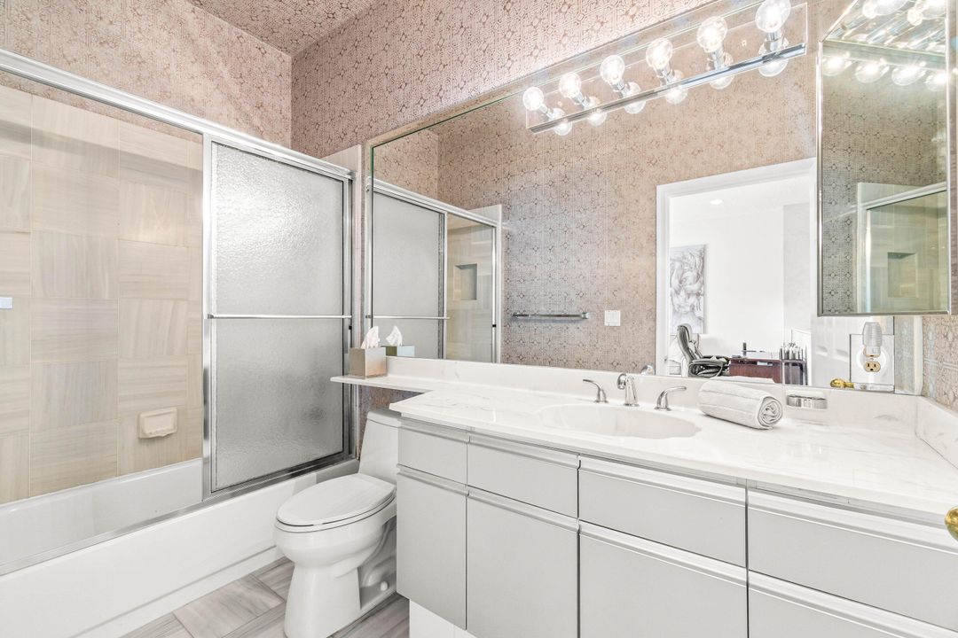 For Sale: $549,000 (3 beds, 2 baths, 2053 Square Feet)