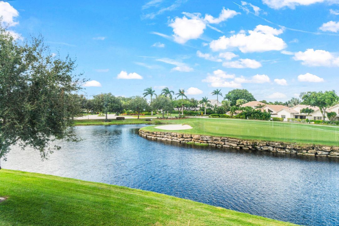 For Sale: $549,000 (3 beds, 2 baths, 2053 Square Feet)