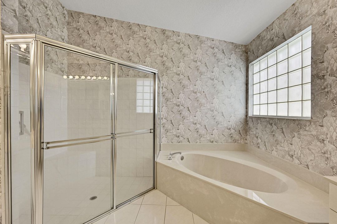 For Sale: $440,000 (3 beds, 2 baths, 2433 Square Feet)