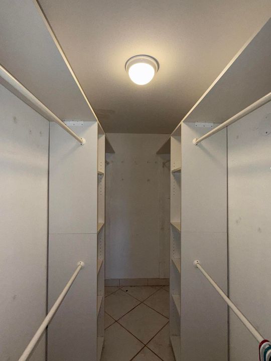 待售: $79,500 (2 贝兹, 2 浴室, 880 平方英尺)