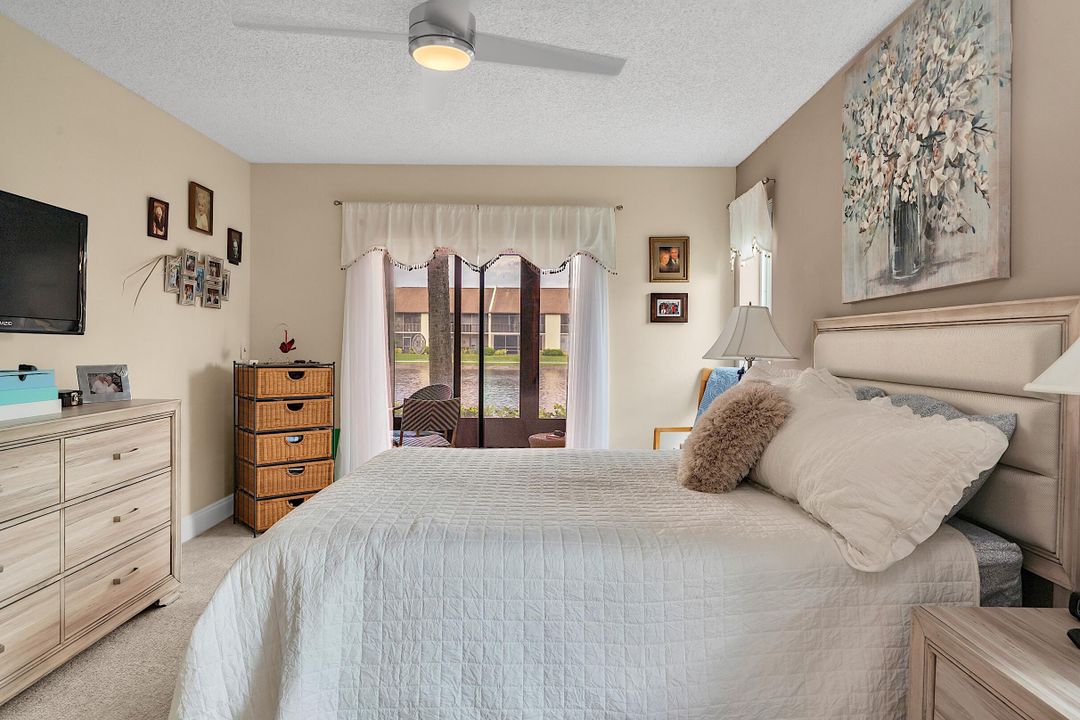 待售: $239,900 (2 贝兹, 2 浴室, 1220 平方英尺)