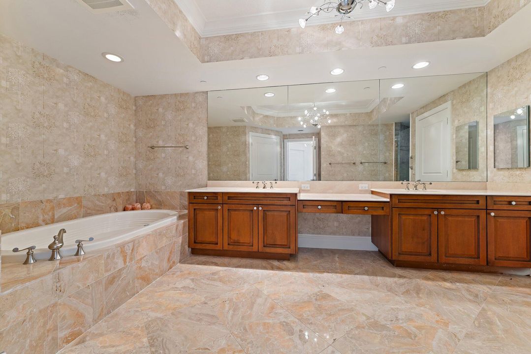 For Sale: $3,480,000 (4 beds, 4 baths, 3753 Square Feet)