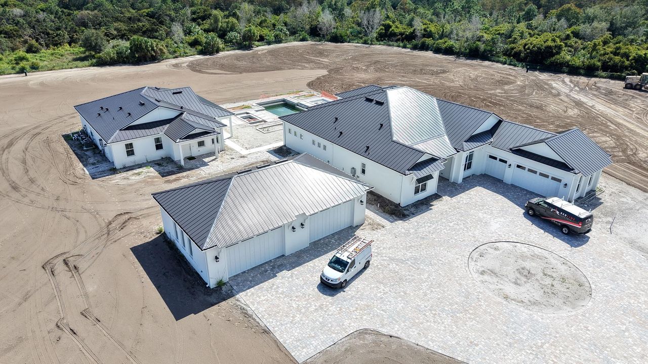 На продажу: $7,299,999 (5 спален, 7 ванн, 5481 Квадратных фут)