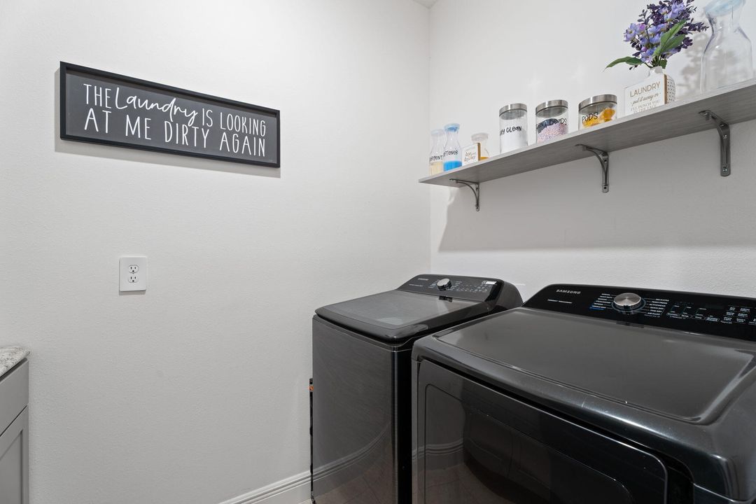 For Sale: $534,900 (4 beds, 3 baths, 2466 Square Feet)