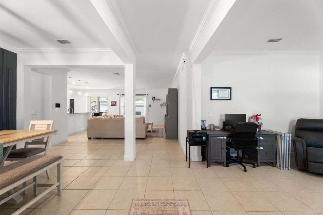 For Sale: $534,900 (4 beds, 3 baths, 2466 Square Feet)