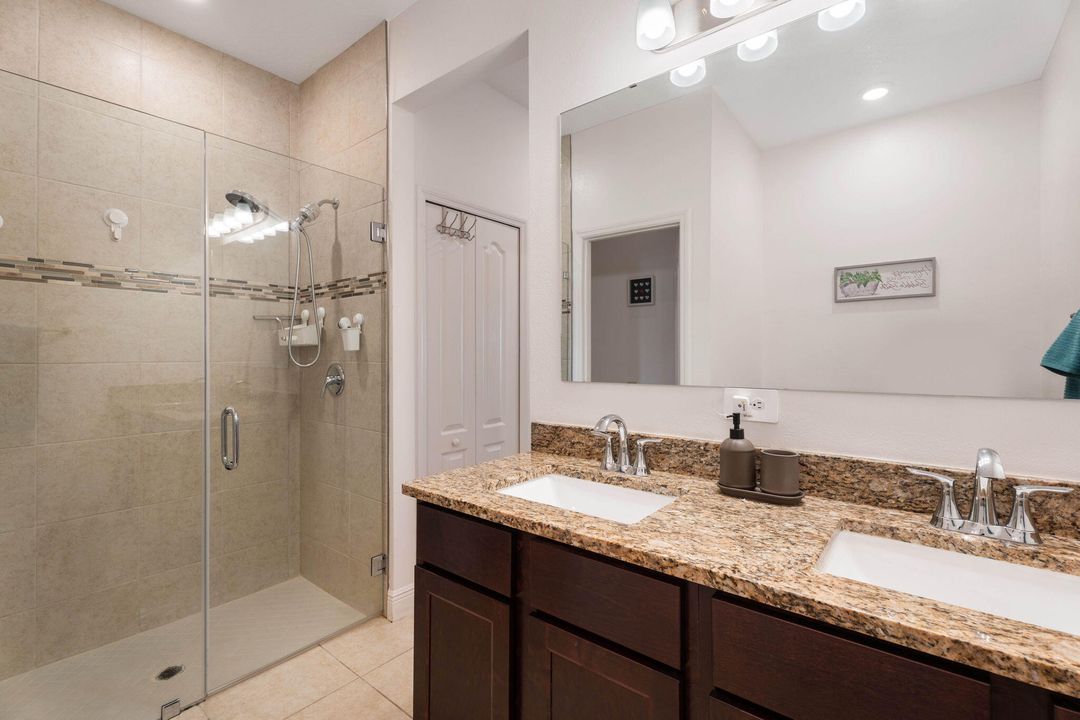 For Sale: $534,900 (4 beds, 3 baths, 2466 Square Feet)