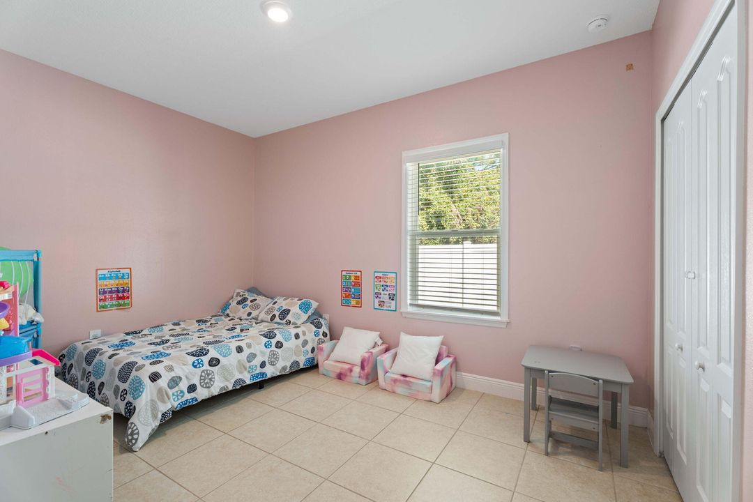 For Sale: $534,900 (4 beds, 3 baths, 2466 Square Feet)