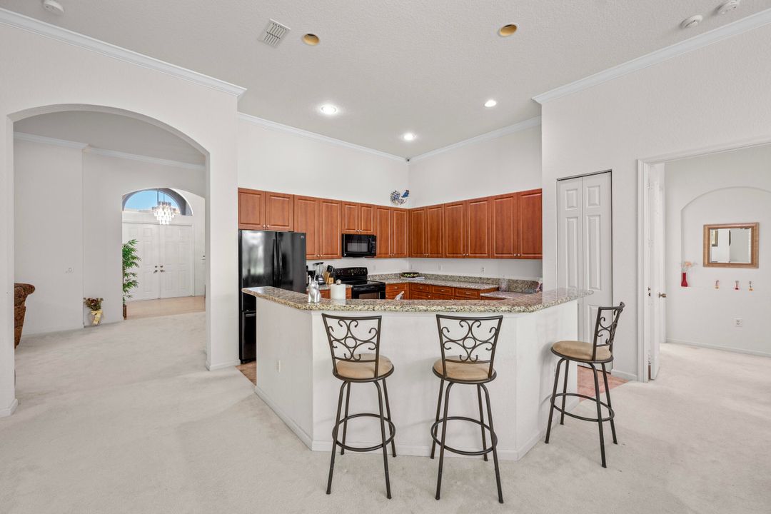 For Sale: $479,000 (3 beds, 3 baths, 2406 Square Feet)