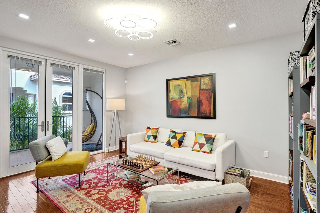 For Sale: $785,000 (4 beds, 3 baths, 2318 Square Feet)