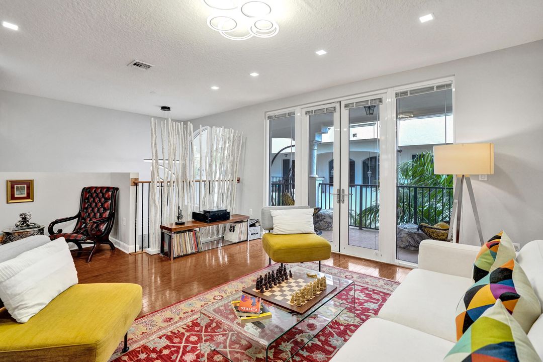 For Sale: $785,000 (4 beds, 3 baths, 2318 Square Feet)