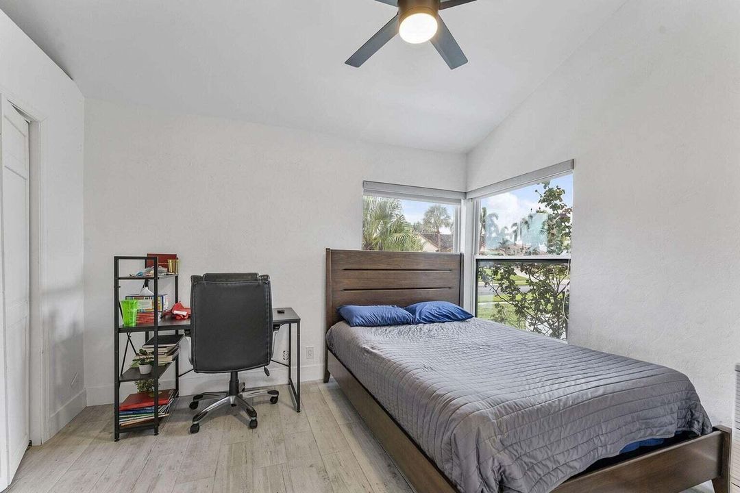 En Venta: $1,449,000 (5 camas, 3 baños, 2897 Pies cuadrados)