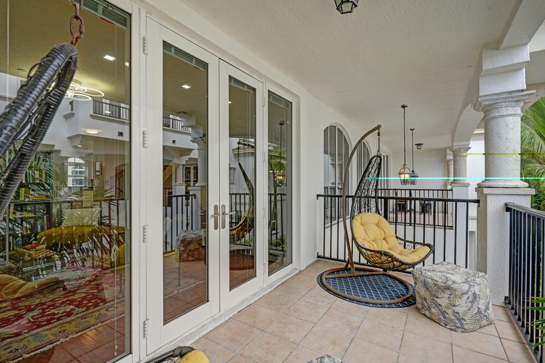 For Sale: $785,000 (4 beds, 3 baths, 2318 Square Feet)