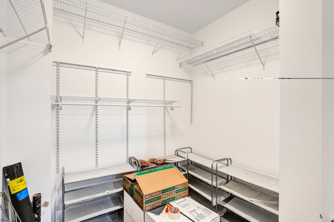 For Sale: $785,000 (4 beds, 3 baths, 2318 Square Feet)