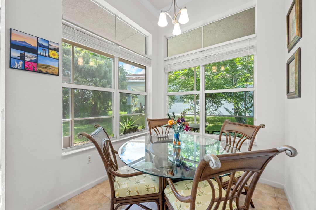 For Sale: $479,000 (3 beds, 3 baths, 2406 Square Feet)