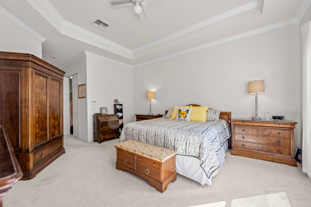 For Sale: $479,000 (3 beds, 3 baths, 2406 Square Feet)