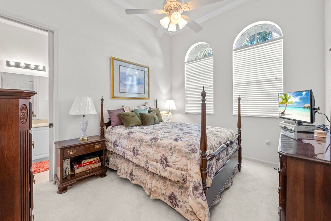 For Sale: $479,000 (3 beds, 3 baths, 2406 Square Feet)