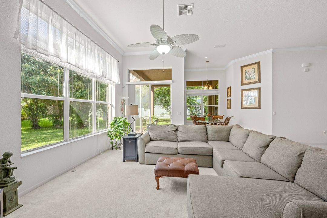 For Sale: $479,000 (3 beds, 3 baths, 2406 Square Feet)