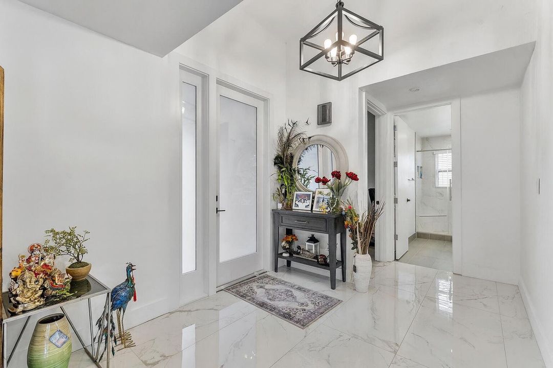 En Venta: $1,449,000 (5 camas, 3 baños, 2897 Pies cuadrados)