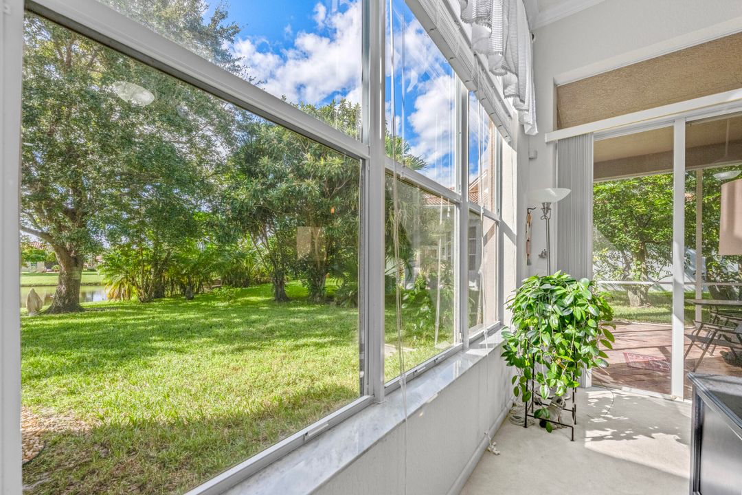 For Sale: $479,000 (3 beds, 3 baths, 2406 Square Feet)