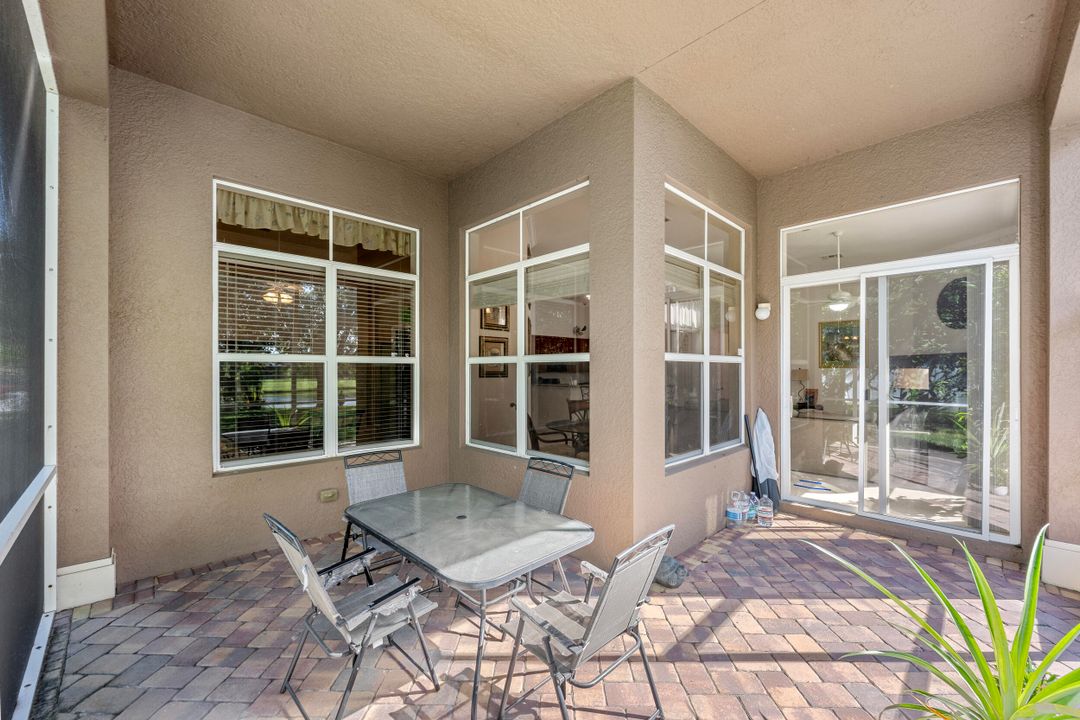 For Sale: $479,000 (3 beds, 3 baths, 2406 Square Feet)