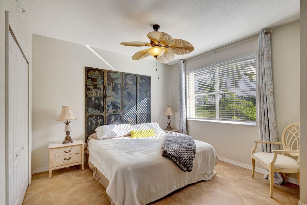 For Rent: $3,500 (2 beds, 2 baths, 1309 Square Feet)