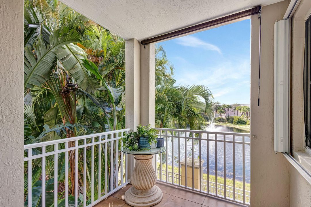 For Rent: $3,500 (2 beds, 2 baths, 1309 Square Feet)