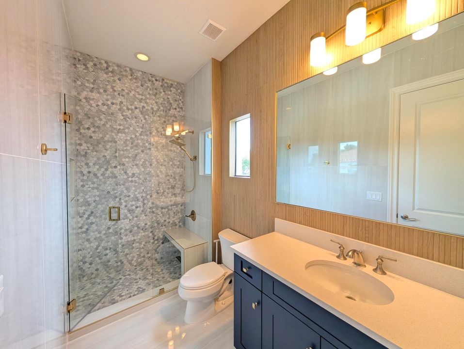 For Rent: $37,000 (6 beds, 6 baths, 7416 Square Feet)