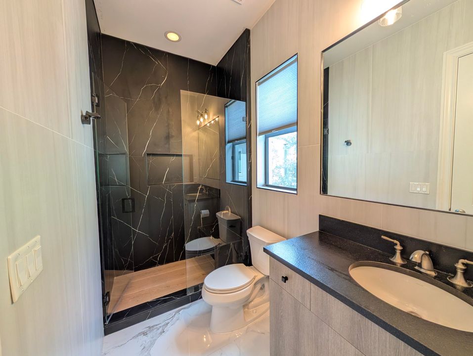 For Rent: $37,000 (6 beds, 6 baths, 7416 Square Feet)