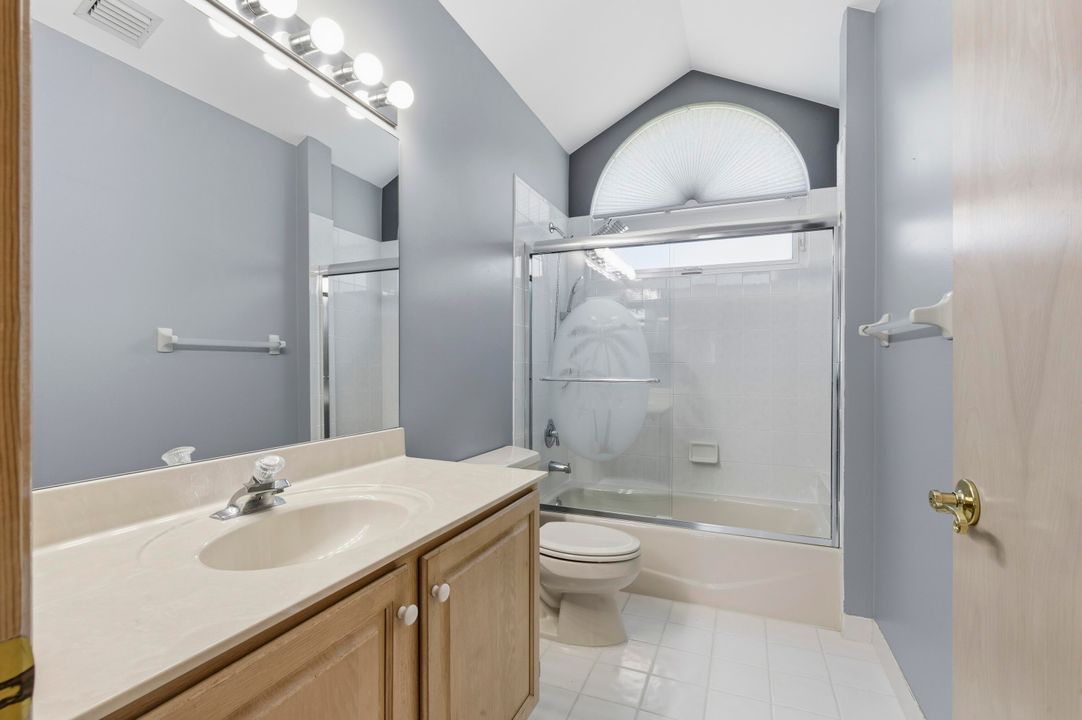 For Sale: $2,100,000 (4 beds, 3 baths, 2847 Square Feet)