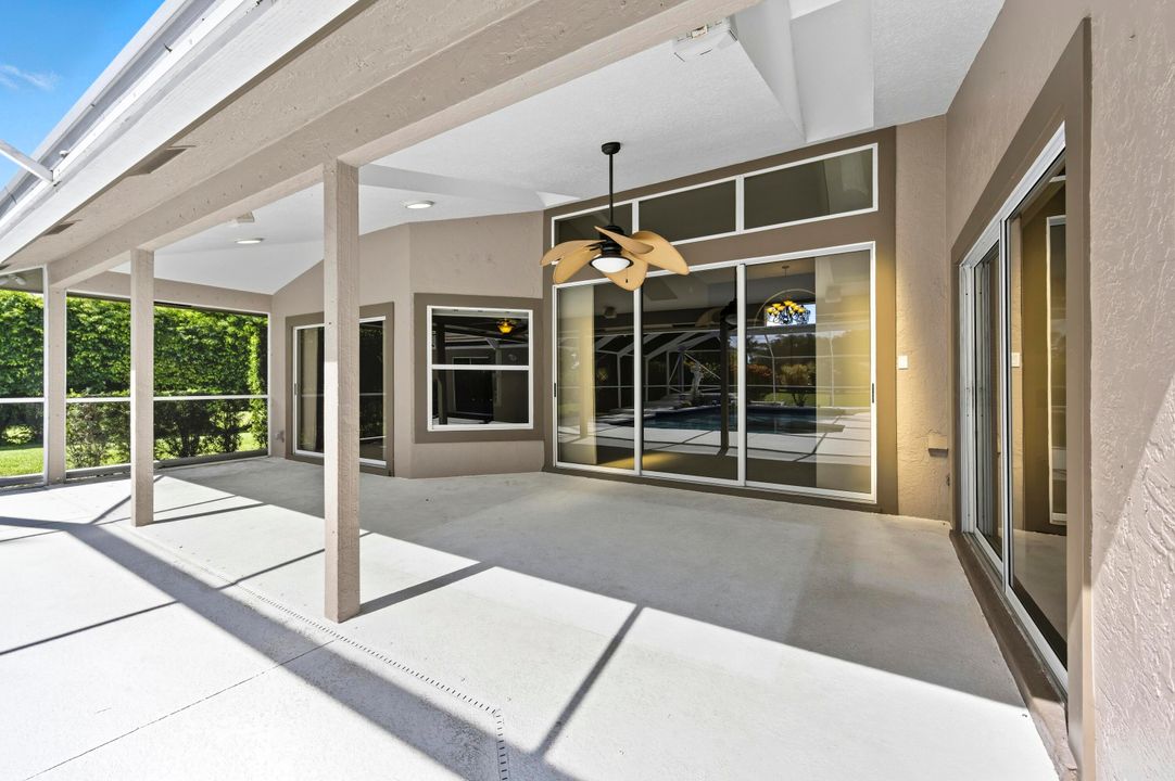 For Sale: $2,100,000 (4 beds, 3 baths, 2847 Square Feet)