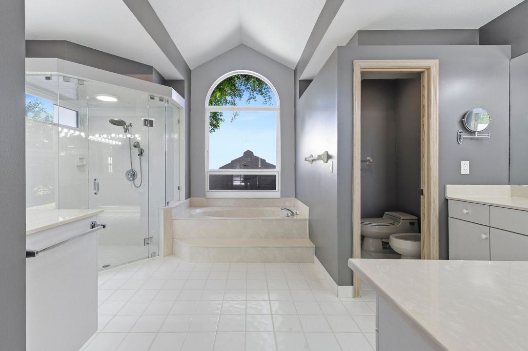 For Sale: $2,100,000 (4 beds, 3 baths, 2847 Square Feet)