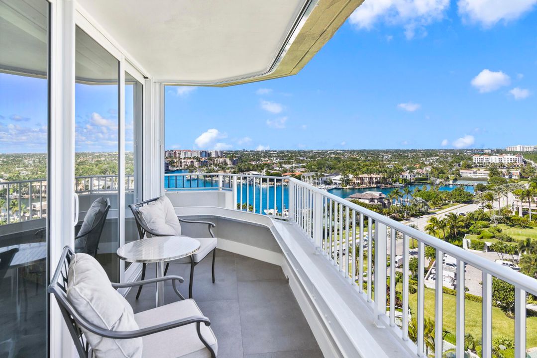 В аренду: $16,000 (2 спален, 2 ванн, 1614 Квадратных фут)