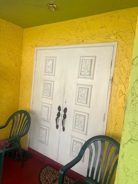 На продажу: $299,000 (2 спален, 2 ванн, 1034 Квадратных фут)