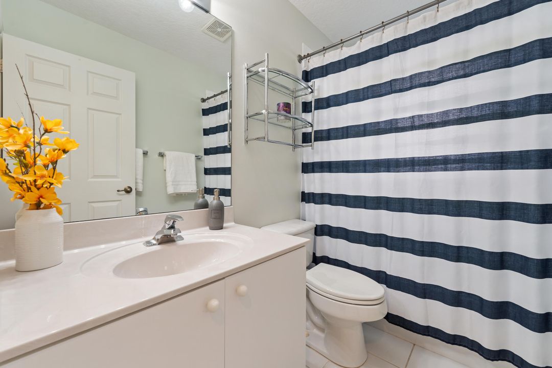 For Sale: $535,000 (3 beds, 2 baths, 2026 Square Feet)