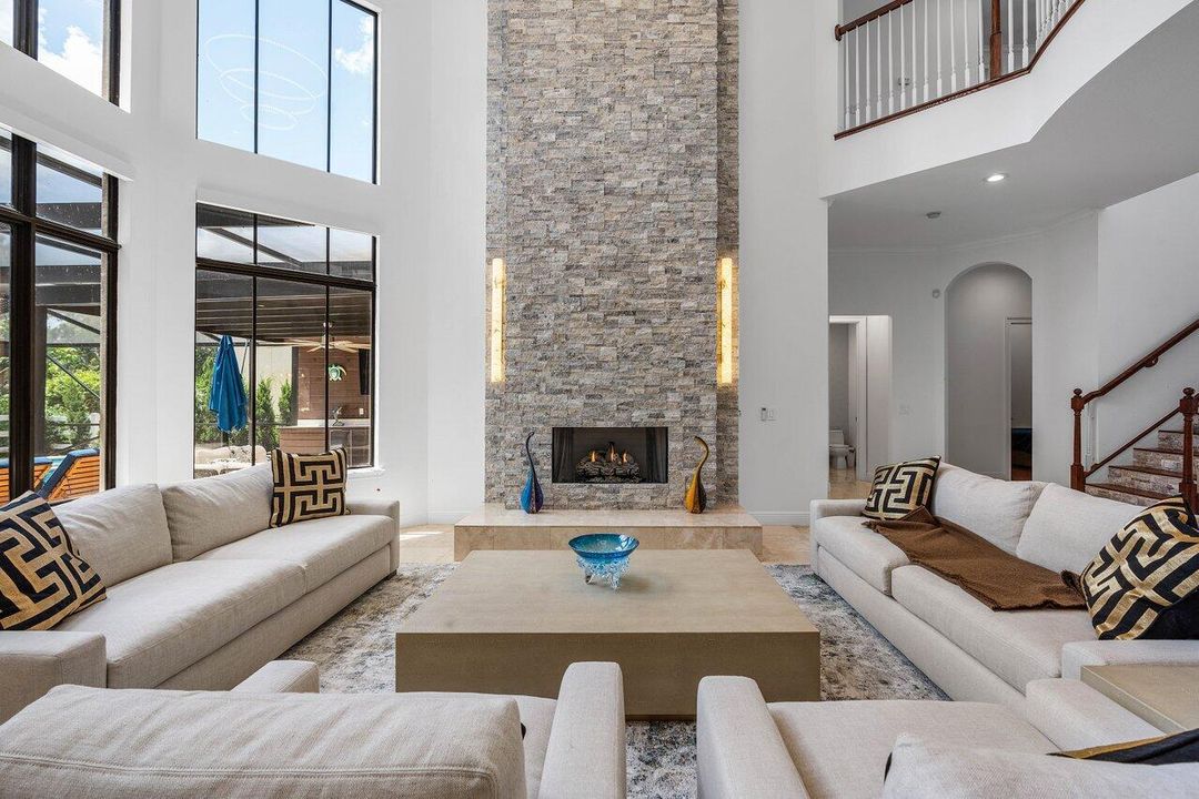 En Venta: $2,399,000 (6 camas, 7 baños, 5505 Pies cuadrados)