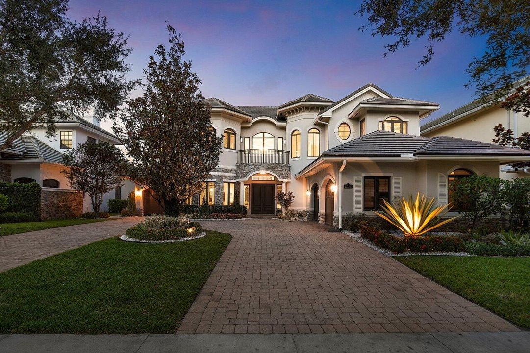 En Venta: $2,399,000 (6 camas, 7 baños, 5505 Pies cuadrados)