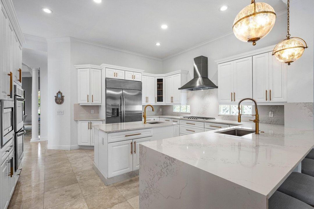 En Venta: $2,399,000 (6 camas, 7 baños, 5505 Pies cuadrados)