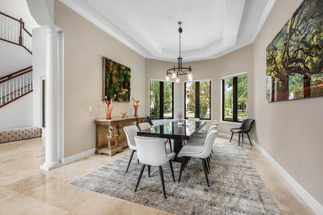 En Venta: $2,399,000 (6 camas, 7 baños, 5505 Pies cuadrados)