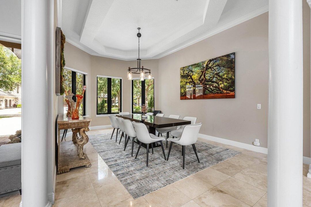 En Venta: $2,399,000 (6 camas, 7 baños, 5505 Pies cuadrados)