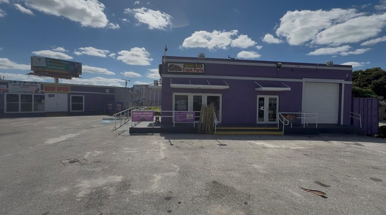 На продажу: $2,500,000 (0 спален, 0 ванн, 0 Квадратных фут)