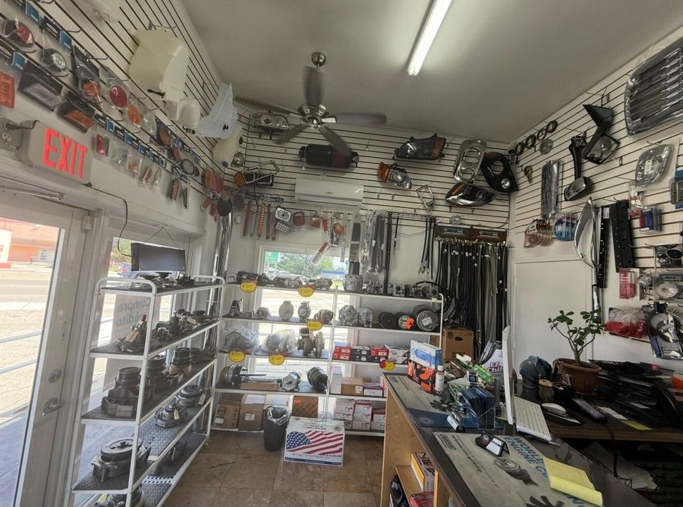 На продажу: $2,500,000 (0 спален, 0 ванн, 0 Квадратных фут)