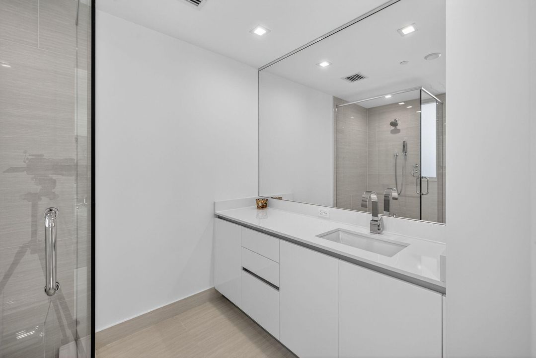 На продажу: $6,499,000 (3 спален, 4 ванн, 3898 Квадратных фут)